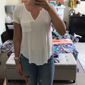 GAP EASY POCKET TEE “MILK” COLOR